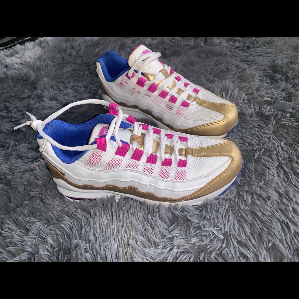 nike airmax NEW